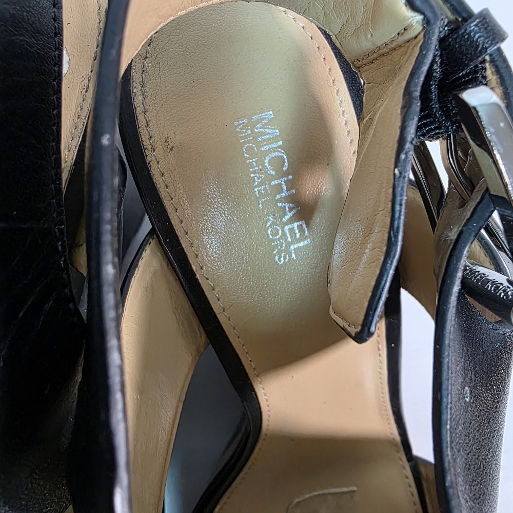 MICHAEL Michael Kors Black Leather Peep Toe Wedge Sandals Size 7M 37 - Picture 4 of 10
